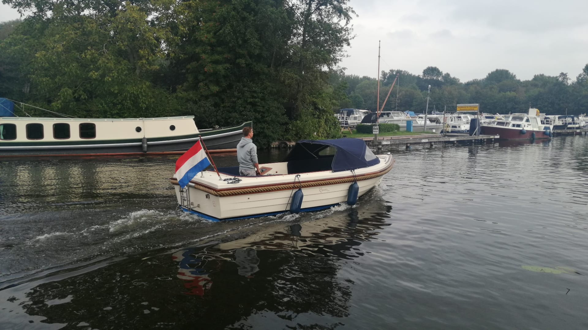 Wato 630 – De blauwe Roos